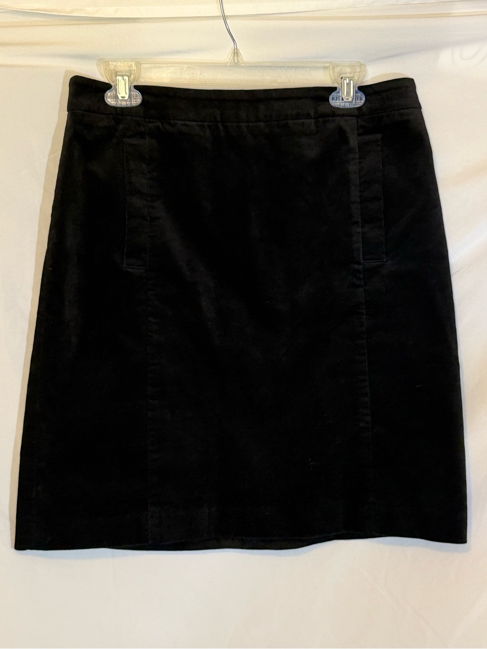 Ann Taylor Black Velvet Mini Skirt Size 10T (XX)